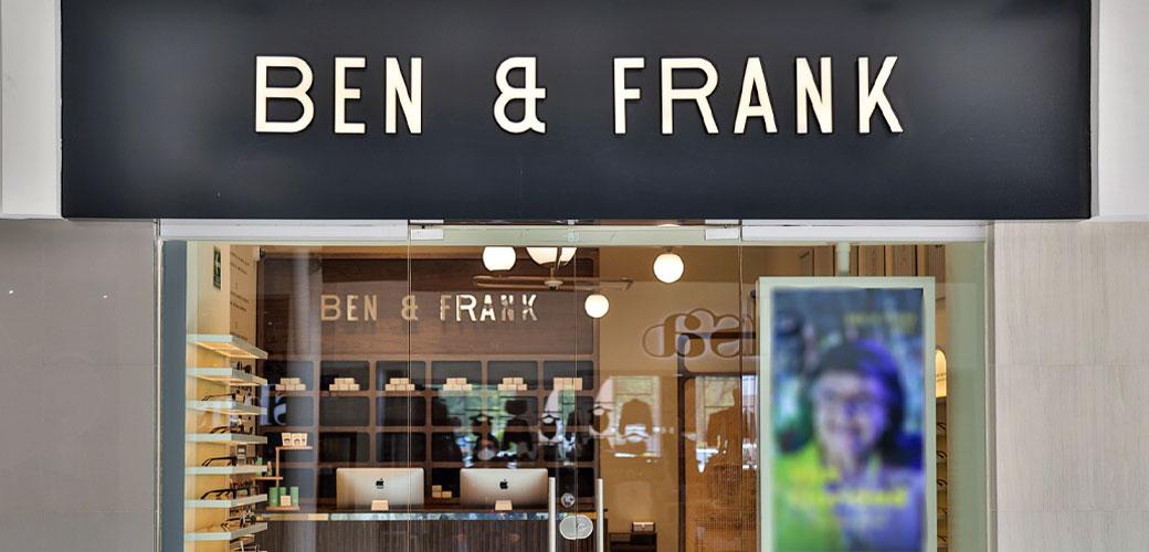 Fachada de la óptica Ben & Frank en Galerias Perinorte, Cuautitlán Izcalli, México
